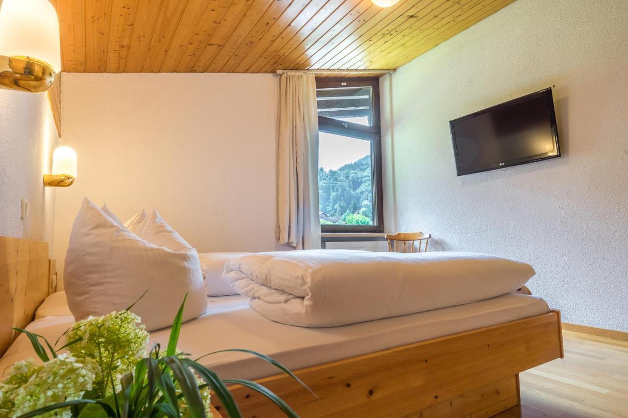 Alpenapart Montafon - Haus Engstler Шрунс Экстерьер фото